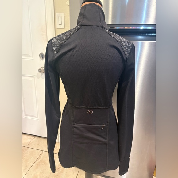 CALIA by Carrie Underwood Black Top with Gold Accents - Picture 5 of 5